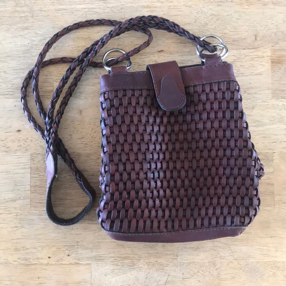 Braided leather purse